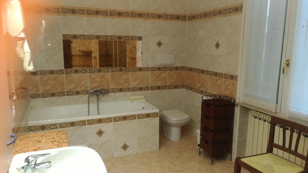 Ca' Le Rose Bed & Breakfast *