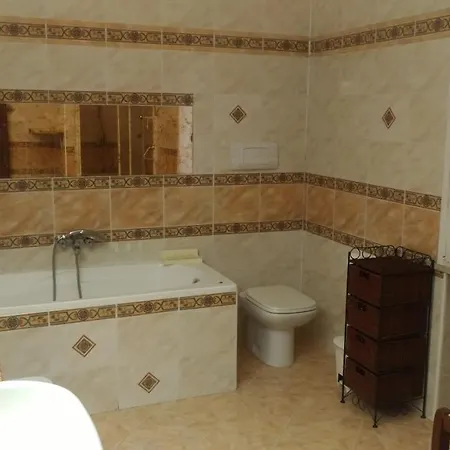 Ca' Le Rose Bed & Breakfast Bagnolo San Vito Exterior photo