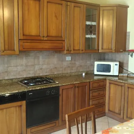 Ca' Le Rose Bed & Breakfast Bagnolo San Vito Exterior photo