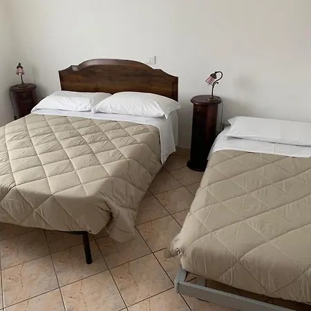 Ca' Le Rose Bed & Breakfast Bagnolo San Vito Exterior photo